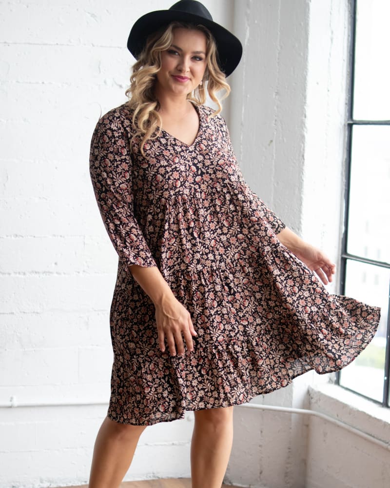 Black floral tiered dress deals
